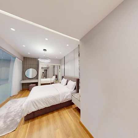 Al Fares Luxury Furnished Apartment-Damac Tower Екстер'єр фото