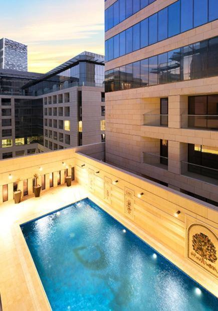 Al Fares Luxury Furnished Apartment-Damac Tower Екстер'єр фото