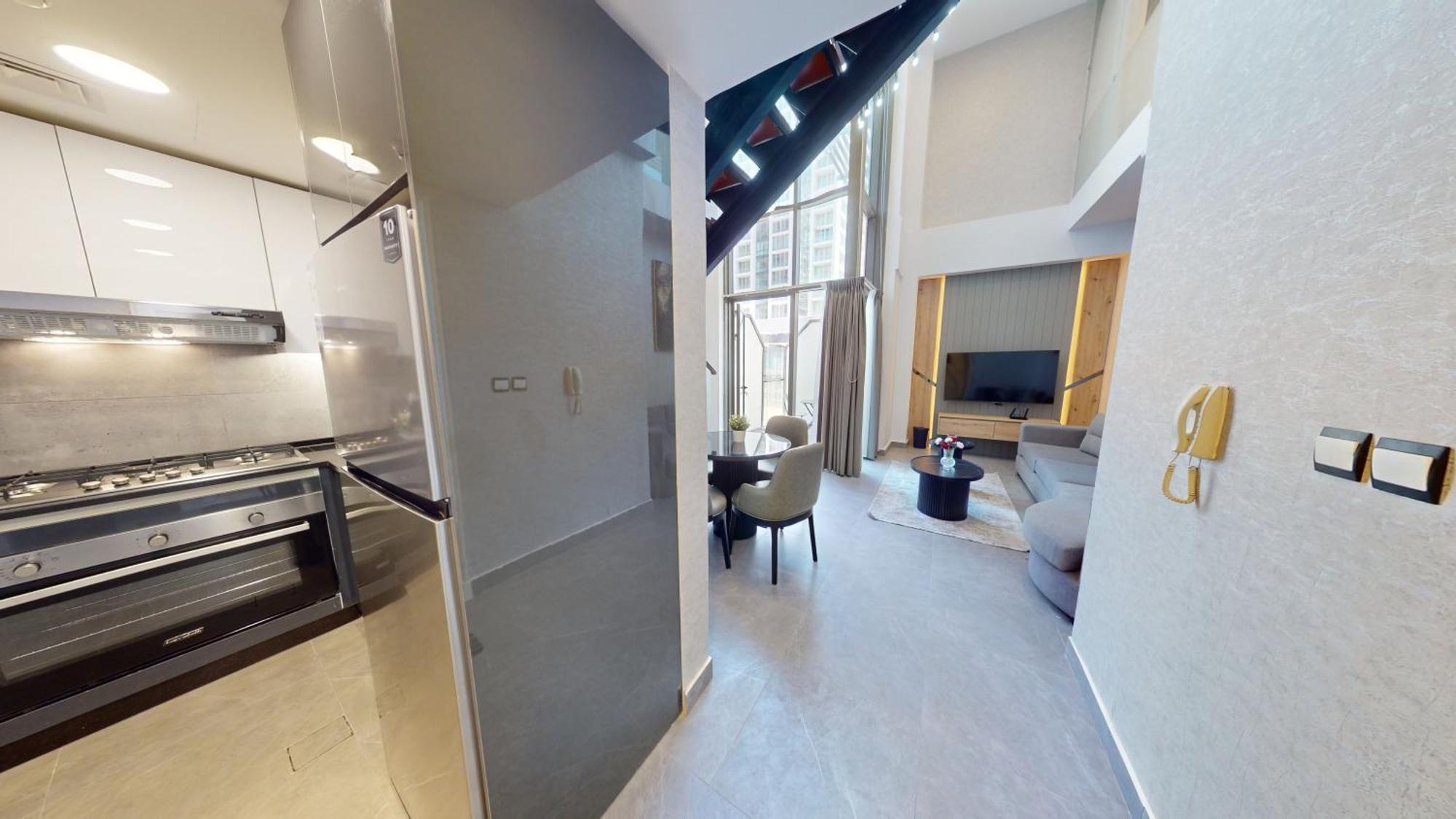Al Fares Luxury Furnished Apartment-Damac Tower Екстер'єр фото